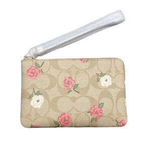 Corner Zip Wristlet In Signature Canvas With Floral Print Wallet Bag Purse
